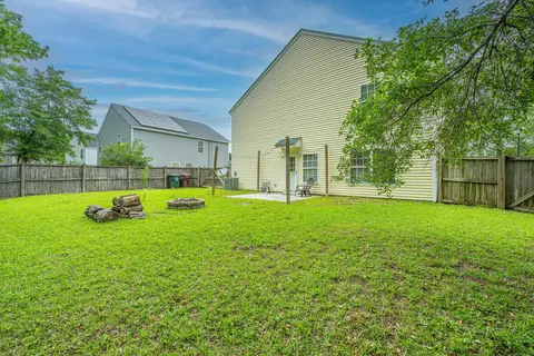 Exterior - 3019 Mapleleaf Dr, Moncks Corner, SC 29461 photo 5 of 5