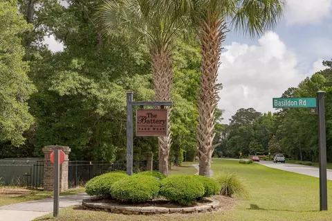 1508 Basildon Rd, Mount Pleasant, SC 29466