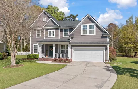 104 Plank Ct, Summerville, SC 29485