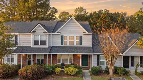 1103 Elm Hall Cir, Summerville, SC 29483