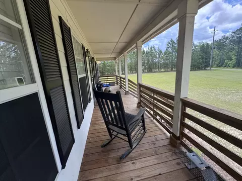 Exterior - 364 Pond Town Rd, Hampton, SC 29924 photo 2 of 5