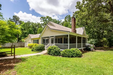 229 Bay Blossom Ln, Ridgeville, SC 29472