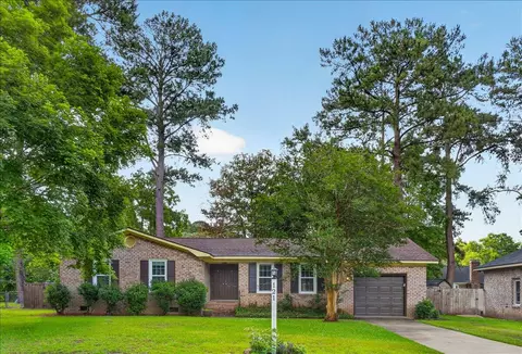 121 Three Wood Ln, Summerville, SC 29483