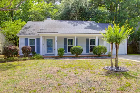 109 Salterton St, Summerville, SC 29485