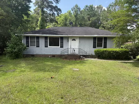 169 Ravenell Dr, Saint Stephen, SC 29479