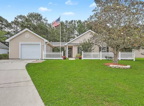 130 Savannah River Dr, Summerville, SC 29485