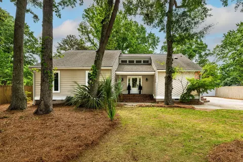 1144 Parkway Dr, Mount Pleasant, SC 29464