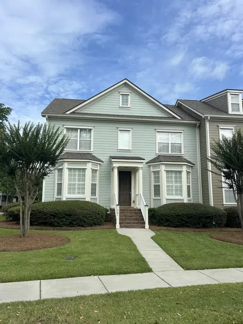 1481 Clancy Rd, Mount Pleasant, SC 29466