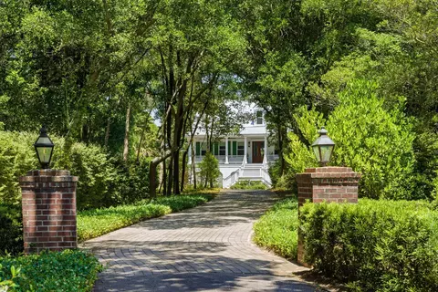 1194 Fort Lamar Rd, Charleston, SC 29412