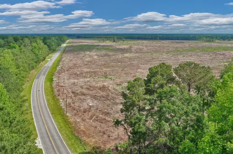 5120 N Brewington Rd #2, Manning, SC 29102
