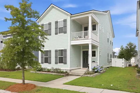 505 N Commodore Way, Summerville, SC 29483