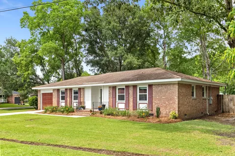 1851 Gippy Ln, Charleston, SC 29407