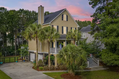 1984 N Creek Dr, Mount Pleasant, SC 29466
