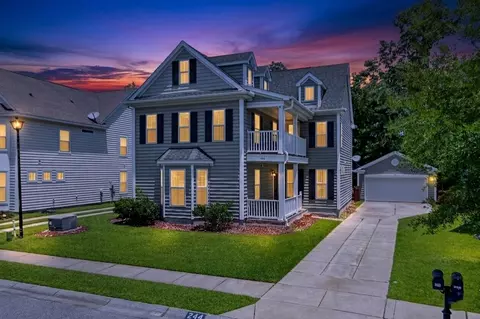 244 Old Savannah Dr, Goose Creek, SC 29445
