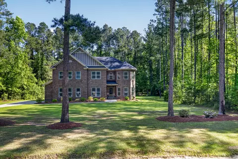 1206 Red Buckeye Ct, Moncks Corner, SC 29461