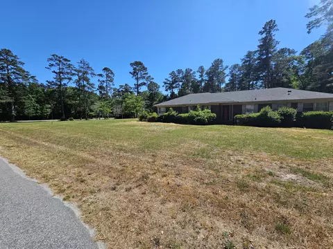 213 Maner Dr, Allendale, SC 29810