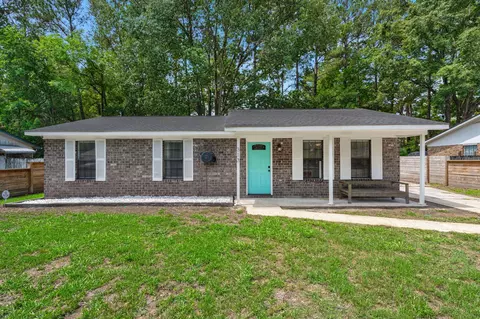 313 Dorchester Manor Blvd, North Charleston, SC 29420