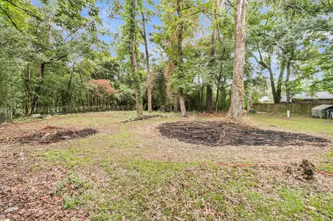 817 Sandpiper Dr, Ladson, SC 29456