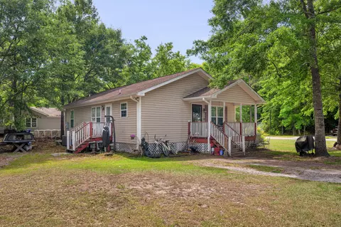 1104 Revelation Ct, Johns Island, SC 29455