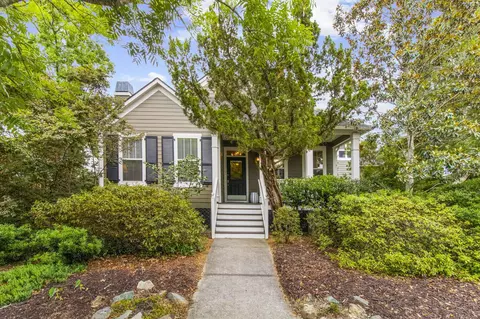 135 Brady St, Charleston, SC 29492