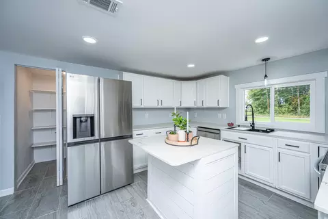 4649 N Highway 52, Saint Stephen, SC 29479