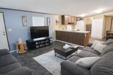 746 Madison St, Ehrhardt, SC 29081 photo 3
