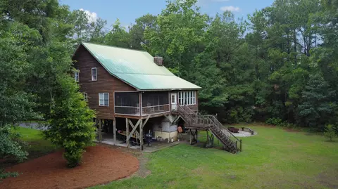 618 Five Fathom Rd, Mcclellanville, SC 29458