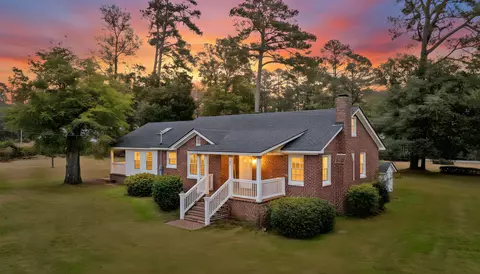 12 Duncan Dr, Williams, SC 29493
