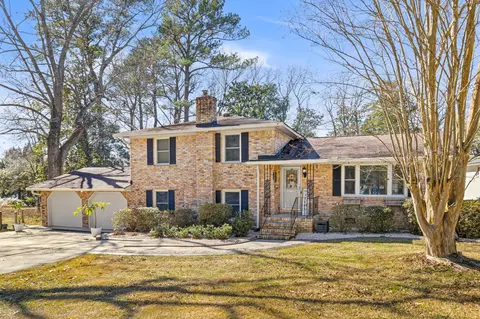 117 Goose Creek Dr, Goose Creek, SC 29445
