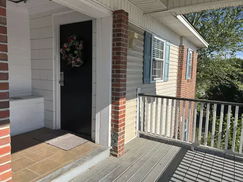 3930 Azalea Dr #X, North Charleston, SC 29405