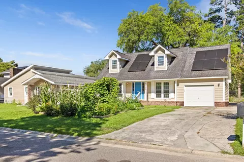 5729 Saint Angela Dr, North Charleston, SC 29418