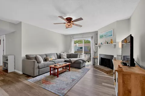 1402 Camp Rd #9G, Charleston, SC 29412