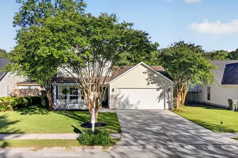 103 Egret Ln, Goose Creek, SC 29445