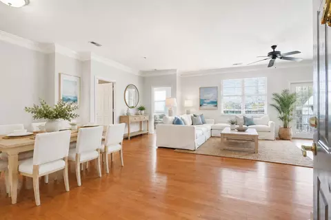 1533 Cambridge Lakes Dr UNIT 203D, Mount Pleasant, SC 29464