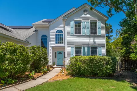 422 S Piazza Ct, Mount Pleasant, SC 29464