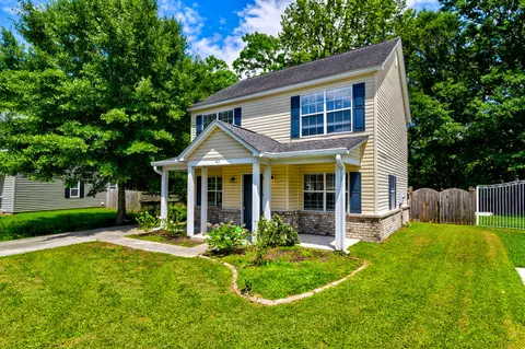 42 Woodleaf Ct, Charleston, SC 29407