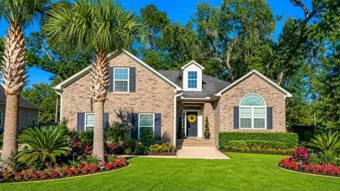 5528 Crescent View Dr, North Charleston, SC 29420