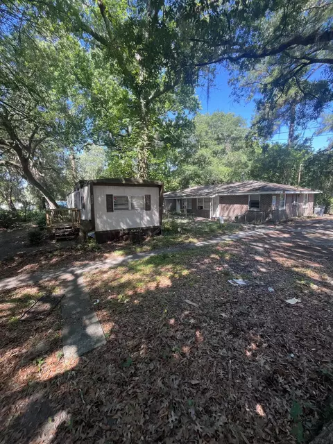 5605 Nelson St #A & B, North Charleston, SC 29418