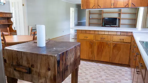 Kitchen - 3758 Altman Rd, Hampton, SC 29924 photo 2 of 4