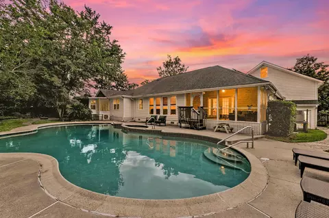 970 Carmel Dr, Charleston, SC 29412