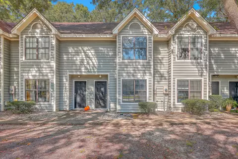 904 Sea Gull Dr, Mount Pleasant, SC 29464