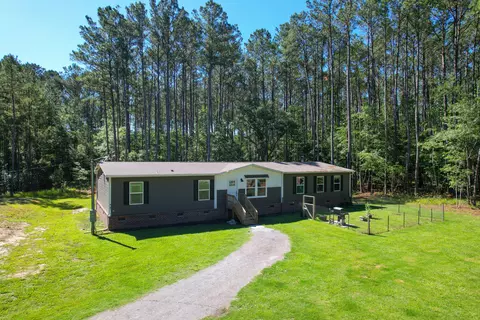 8144 Autumn Mist Ln, Adams Run, SC 29426