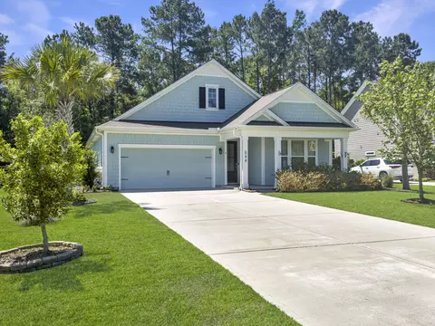 544 Pontoon Rd, Huger, SC 29450