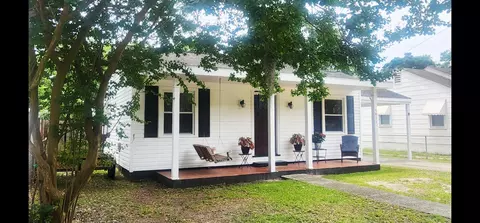 5825 Moore St, Hanahan, SC 29410