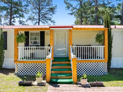 286 Jonathan Ln, Walterboro, SC 29488
