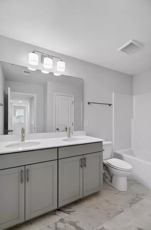 Bath - 490 Eagleview Dr, Moncks Corner, SC 29461 photo 5 of 5