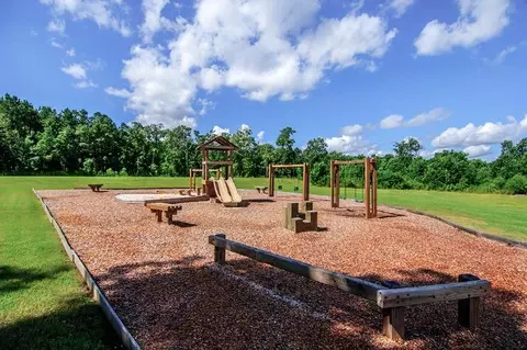 View/Area - 490 Eagleview Dr, Moncks Corner, SC 29461 photo 3 of 4