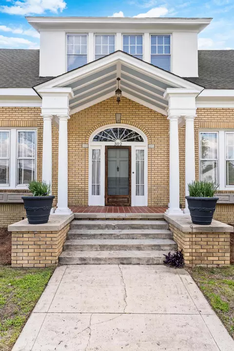 Exterior - 302 N First St, Cameron, SC 29030 photo 4 of 13