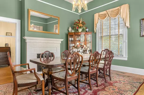Dining - 302 N First St, Cameron, SC 29030 photo 2 of 3