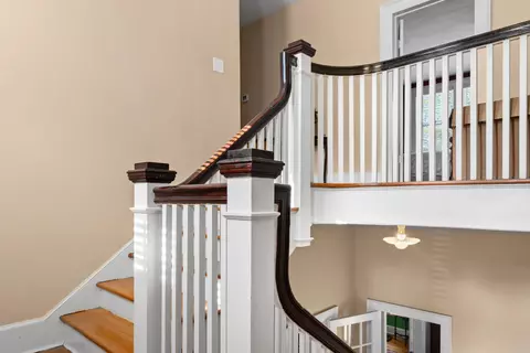 Entry Way - 302 N First St, Cameron, SC 29030 photo 7 of 9